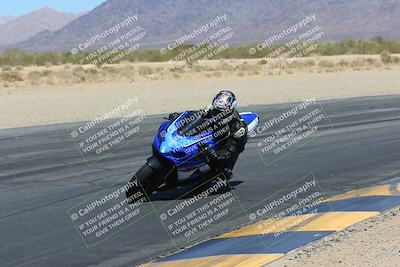 media/Mar-24-2025-Moto Forza (Mon) [[57ce5c5cff]]/3-Beginner Group/Session 3 (Turn 6 Inside)/